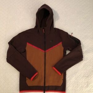 Nike Tech Fleece full zip jacket. Brown basalt. Size small.